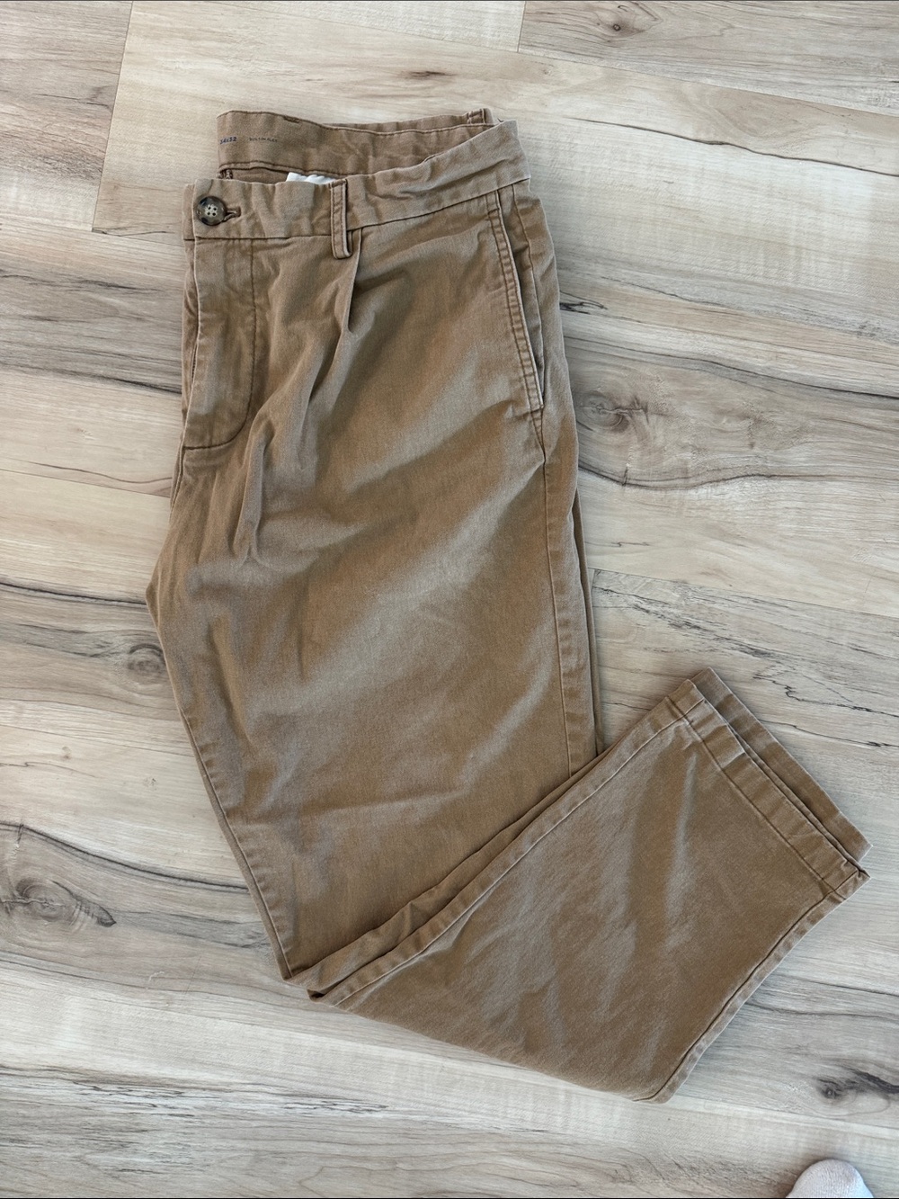 Old Navy Men's Khaki/Tan Chino Pants